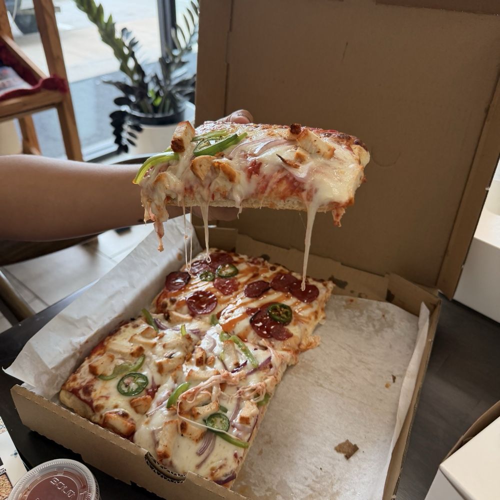 Firin Bakery & Pizzeria - CHICKEN TIKKA PIZZA BEEF PEPPERONI PIZZA HOT HONEY - Bakeries Near Me - Garland, Texas