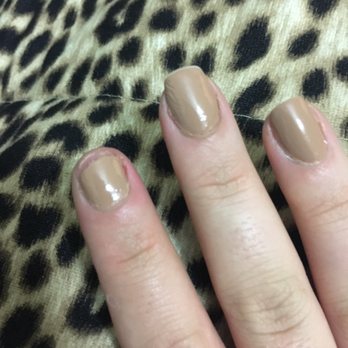 Pearl Nails - Nail broken after arriving home from the salon. - Waxing Near Me - Fresh Meadows, New York