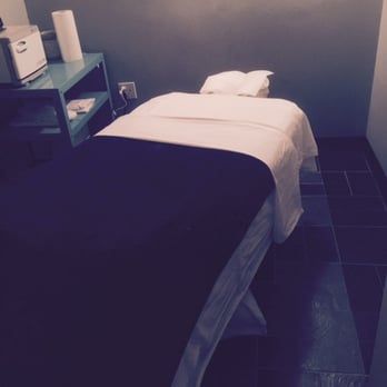 Cloud 9 Foot Spa - Reflexology Near Me - Houston, Texas