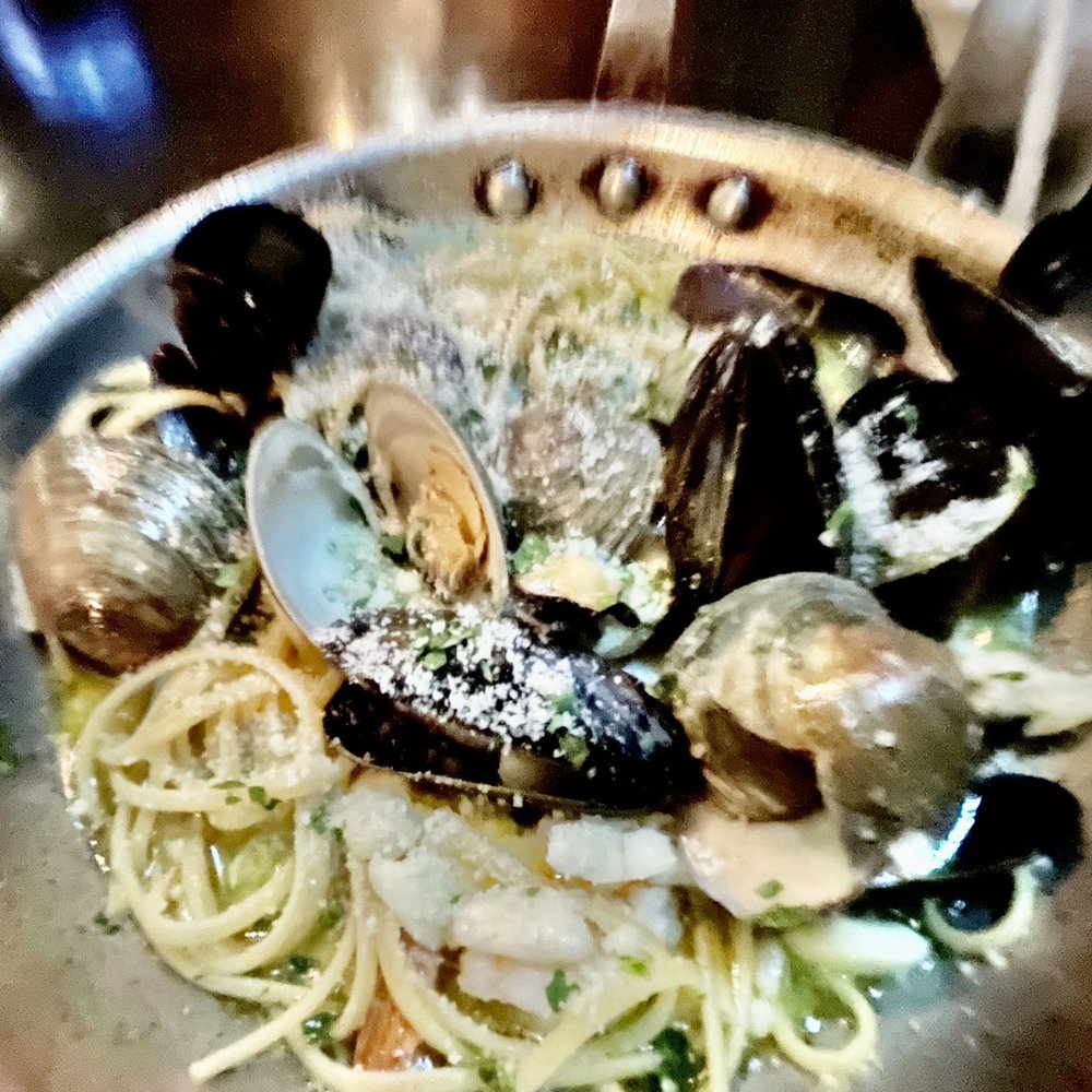 Lago Trattoria - Fruti Di Mare - Italian Near Me - Newport, Vermont