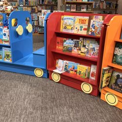 Barnes & Noble