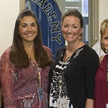 Aspen View Academy - Friendly faces in the front office - Elementary Schools Near Me - Castle Rock, Colorado Aspen View Academy - Friendly faces in the front office - Elementary Schools Near Me - Castle Rock, Colorado
