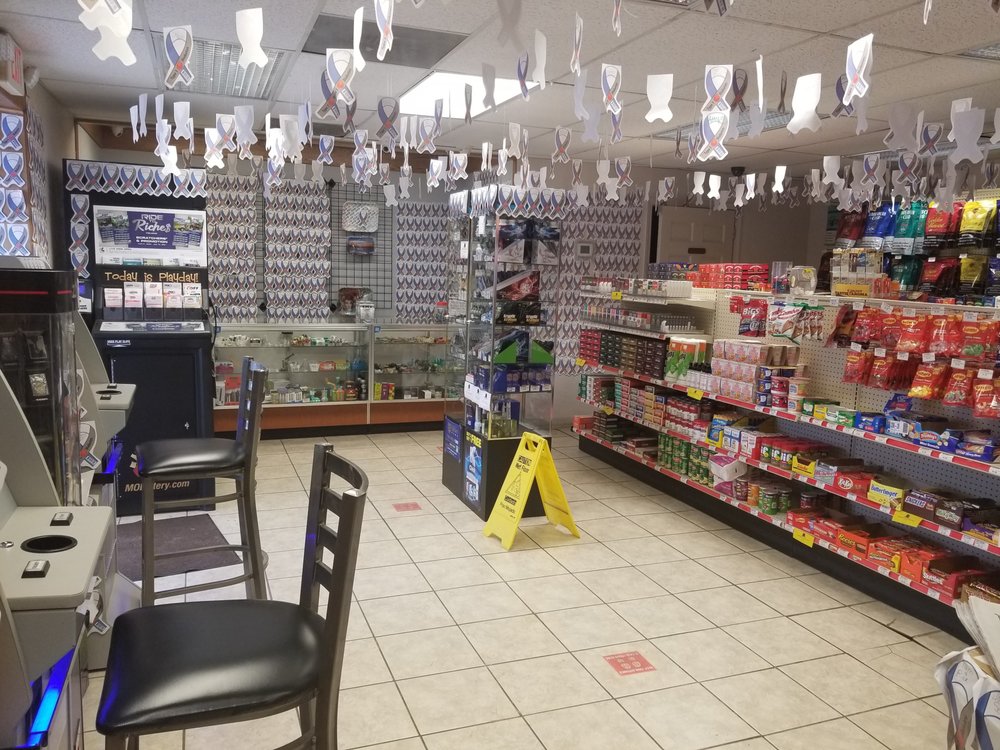 SMOKERS’ OUTLET Updated June 2024 725 S Sam Houston Blvd, Houston