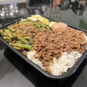 Mama Lee - a meal in a plastic container - Chinese Near Me - Bayside, New York