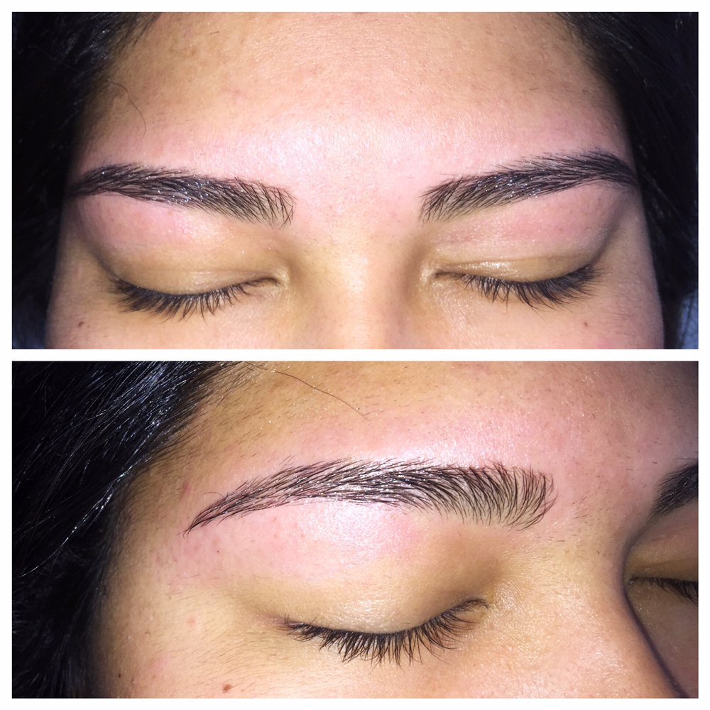 Lashed by Sabrina Logo