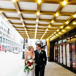 Locker's Florist & Flower Delivery - Wedding