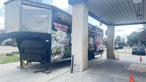 Loz Lokoz Takoz (Food Truck) by null