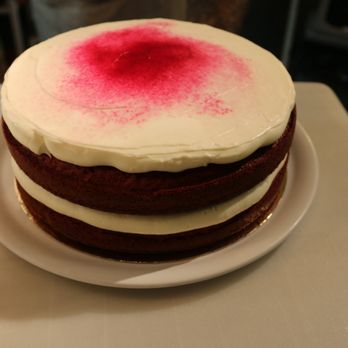 Motteau - Red velvet cake. Very good! Recommend. - Desserts Near Me - Madrid, M Motteau - Red velvet cake. Very good! Recommend. - Desserts Near Me - Madrid, M