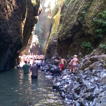 Oneonta Falls - Parks Near Me - Corbett, Oregon Oneonta Falls - Parks Near Me - Corbett, Oregon