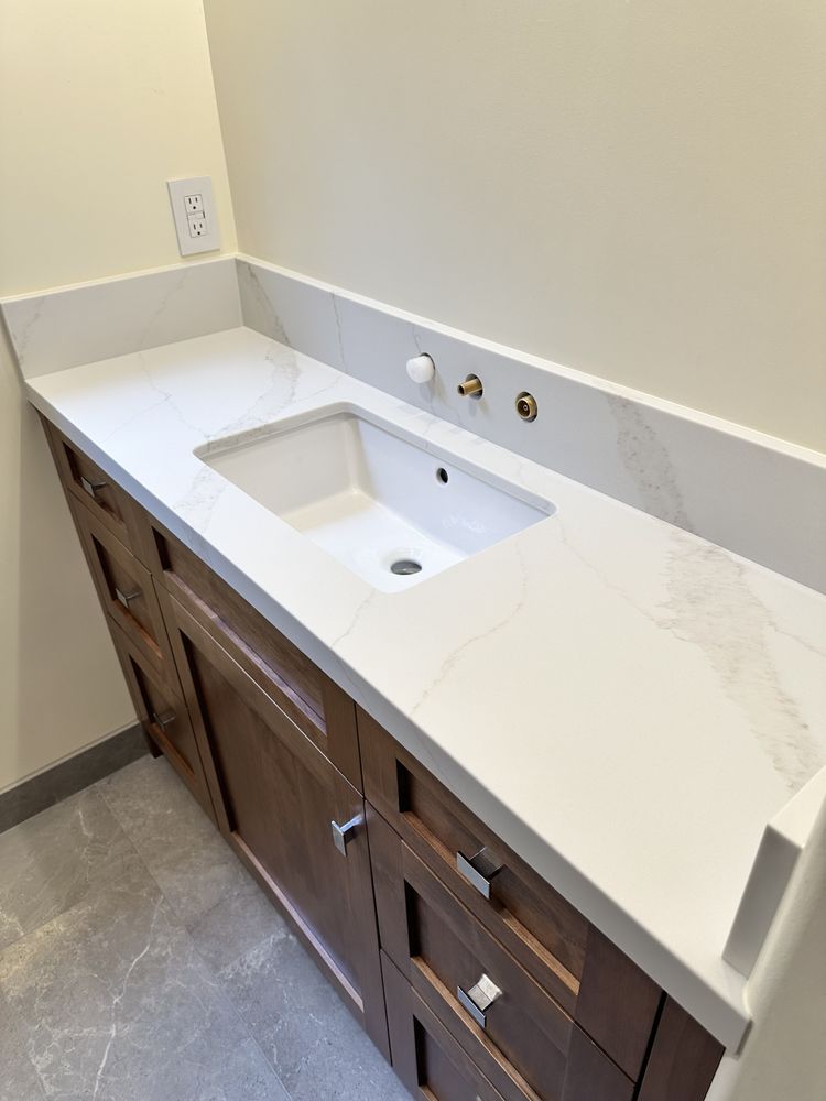 THE DESIGNERS CHOICE - Updated November 2025 - 24 Photos - 140 North ...