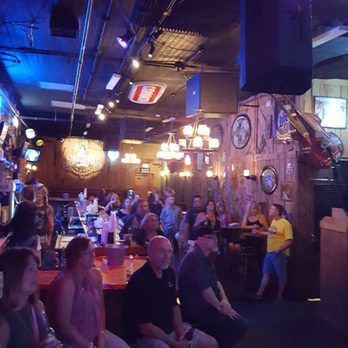 Nashville Crossroads - Bars Near Me - Nashville, Tennessee