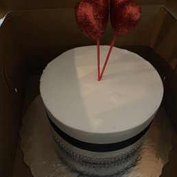 Vanilla cake with Buttercream Frosting