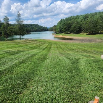 Covington's lawncare - Weekly mow - Lawn Services Near Me Covington's lawncare - Weekly mow - Lawn Services Near Me