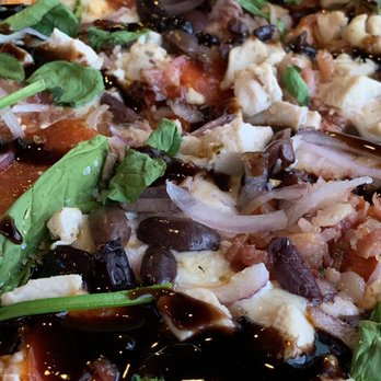 Blaze Pizza - Globs of balsamic sauce would be better in thin ribbons - Pizza Near Me - Lehi, Utah