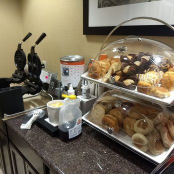Hampton Inn & Suites Folsom - waffle makers at breakfast - Hotels Near Me - Folsom, California Hampton Inn & Suites Folsom - waffle makers at breakfast - Hotels Near Me - Folsom, California