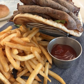 ELIA - Gyro Looks dry even in the picture. - Greek Near Me - Walnut Creek, California