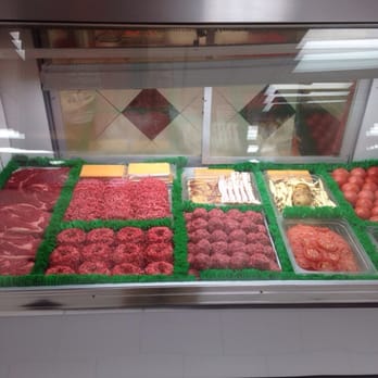 David's Burgers - Fresh meat and vegetables - Burgers Near Me - Conway, Arkansas