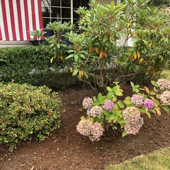 HR Landscaping Services - Trimmed and redefined all our garden edges. Beautiful! - Landscaping Near Me