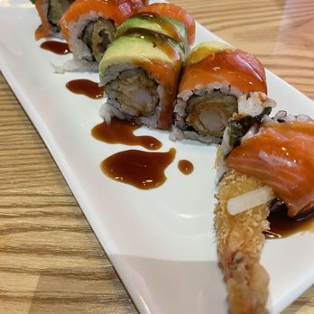 Sumo Sushi - Golden Dragon Roll - Japanese Near Me - Houston, Texas Sumo Sushi - Golden Dragon Roll - Japanese Near Me - Houston, Texas