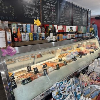 James Hook & Co - Inside - Seafood Near Me - Boston, Massachusetts James Hook & Co - Inside - Seafood Near Me - Boston, Massachusetts