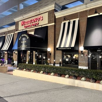 Maggiano's Little Italy - Front entrance - Italian Near Me - Hackensack, New Jersey Maggiano's Little Italy - Front entrance - Italian Near Me - Hackensack, New Jersey