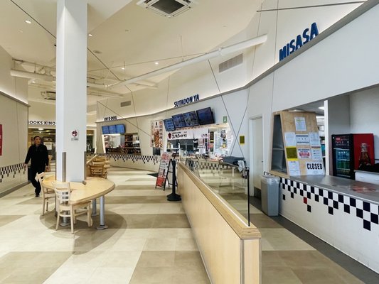 Mitsuwa Marketplace - Torrance Del Amo by null