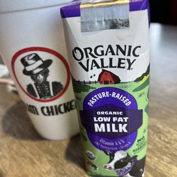 Slim Chickens - Wow!! Pasture-raised milk! - Chicken Wings Near Me - Bentonville, Arkansas
