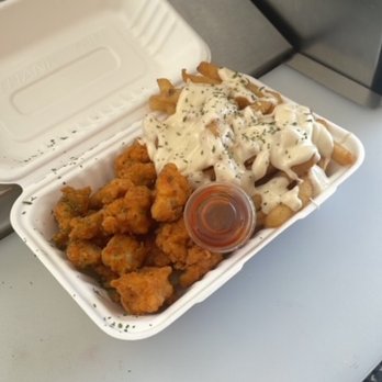 Greedy Chicks - Caterers Near Me Greedy Chicks - Caterers Near Me