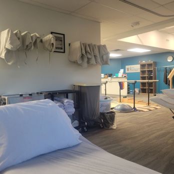 Team Rehabilitation Physical Therapy - Physical Therapy Near Me - Troy, Michigan