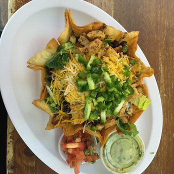 Viva Burrito - Chicken taco salad with a side of guacamole & salsa - Mexican Near Me - Boston, Massachusetts Viva Burrito - Chicken taco salad with a side of guacamole & salsa - Mexican Near Me - Boston, Massachusetts