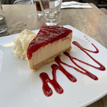 The Rocks Cafe - Cheesecake with strawberries and cream - Modern Australian Near Me - The Rocks, NSW The Rocks Cafe - Cheesecake with strawberries and cream - Modern Australian Near Me - The Rocks, NSW