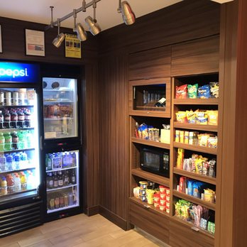 Fairfield by Marriott Inn & Suites Princeton - Snack shop - Hotels Near Me - Princeton, West Virginia