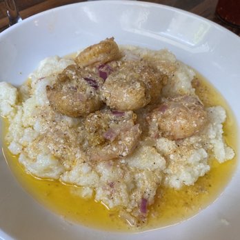 Kin Southern Table + Bar - Shrimp and grits - Soul Food Near Me - Providence, Rhode Island
