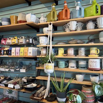 M'pressions - Home Decor Near Me - Redondo Beach, California