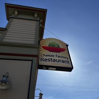 The Cheeze Factory Restaurant - Cheeze Factory - Vegan Near Me - Baraboo, Wisconsin