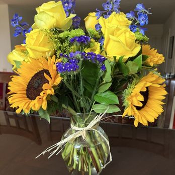 Royal Florist & Gifts - Florists Near Me - Walnut, California Royal Florist & Gifts - Florists Near Me - Walnut, California