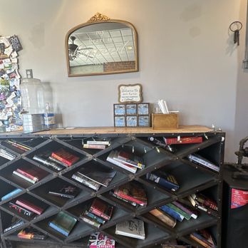 North End Coffeehouse - Cute books - Coffee & Tea Near Me - Yuma, Arizona North End Coffeehouse - Cute books - Coffee & Tea Near Me - Yuma, Arizona