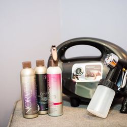 Lumari Salon and Spa - Spray tanning