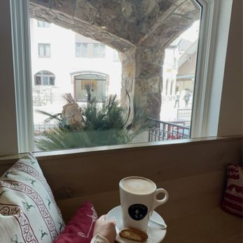 Treff Cafe - Cafes Near Me - Vail, Colorado