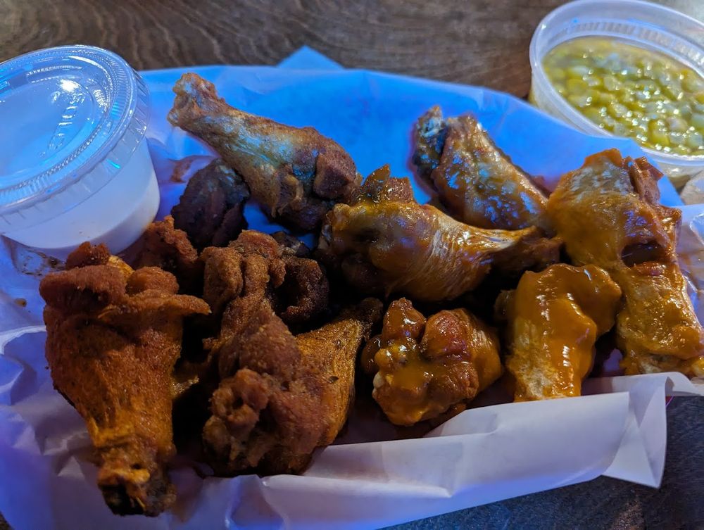 Third Coast Wings and Daiquiris Image