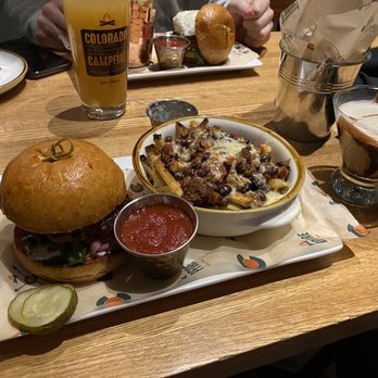 Colorado Campfire - Chorizo Burger, Chili Fries, PSL Martini - American Near Me - Denver, Colorado