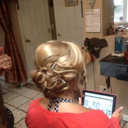 Anna's Salon