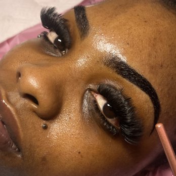 Royal Karisma - Eyelash Service Near Me Royal Karisma - Eyelash Service Near Me