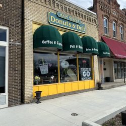 Main Street Donut and Deli - Front