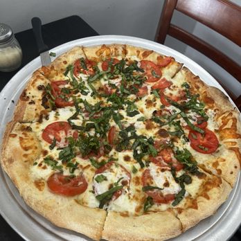 Sorianos Pizzeria - 16" MARGHERITA PIZZA-9/10 - Salad Near Me - San Diego, California Sorianos Pizzeria - 16" MARGHERITA PIZZA-9/10 - Salad Near Me - San Diego, California