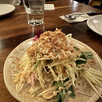 Lom Wong - Yam Mamuang Boran - Thai Near Me - Phoenix, Arizona Lom Wong - Yam Mamuang Boran - Thai Near Me - Phoenix, Arizona