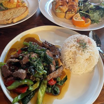 Temsib Eatery & Bar - Thai Near Me - Bellevue, Washington