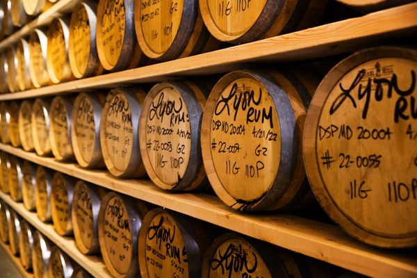 LYON RUM // Windon Distilling Company by null