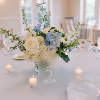 Edwards Floral Design - Florists Near Me - Mckinney, Texas Edwards Floral Design - Florists Near Me - Mckinney, Texas