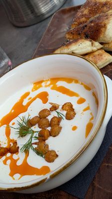 The Majestic by null